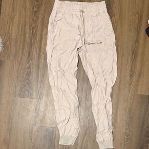 Women's Cream Jogger Pants